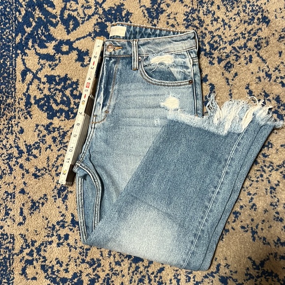 The Best Frayed Cuff Mom Jeans✨ by HIDDEN Jeans (Buckle) - Picture 7 of 9